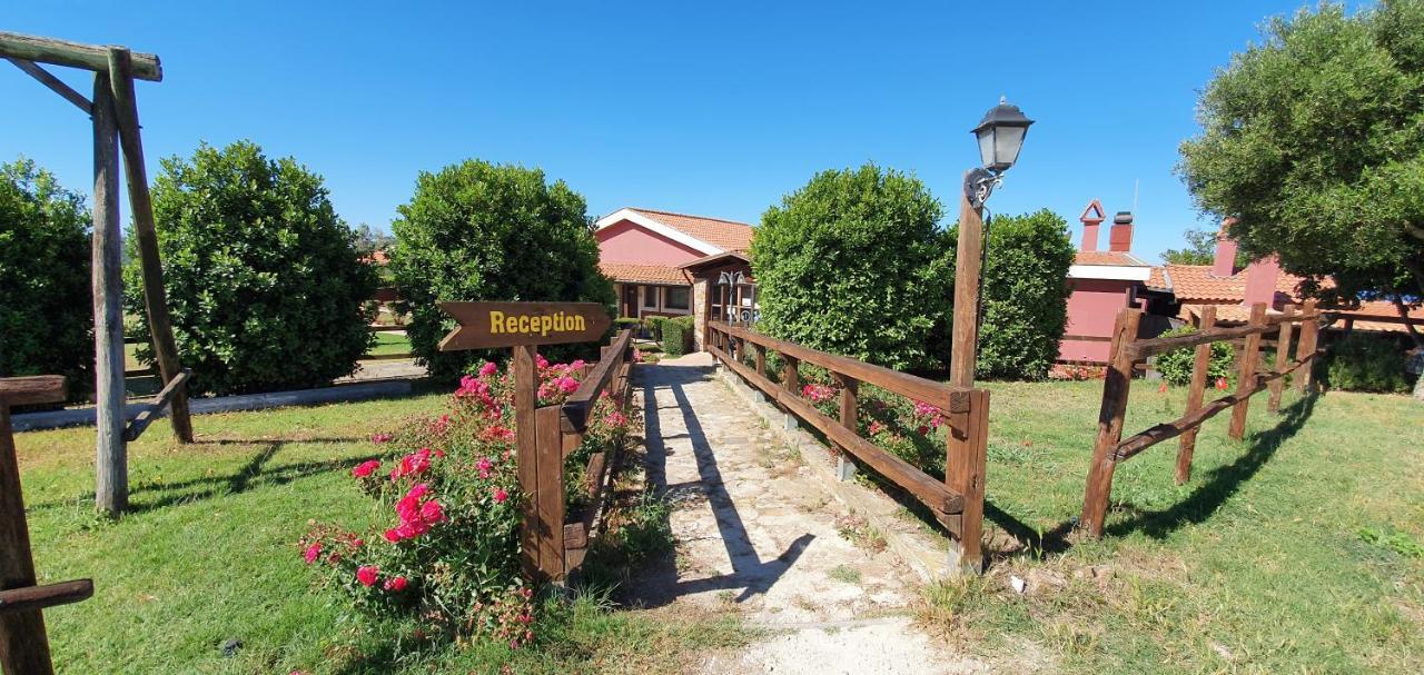 Hotel Tenuta Dell'Argento Resort Civitavecchia Exteriör bild