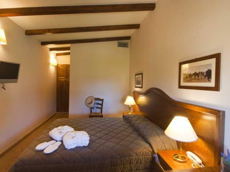 Hotel Tenuta Dell'Argento Resort Civitavecchia Exteriör bild