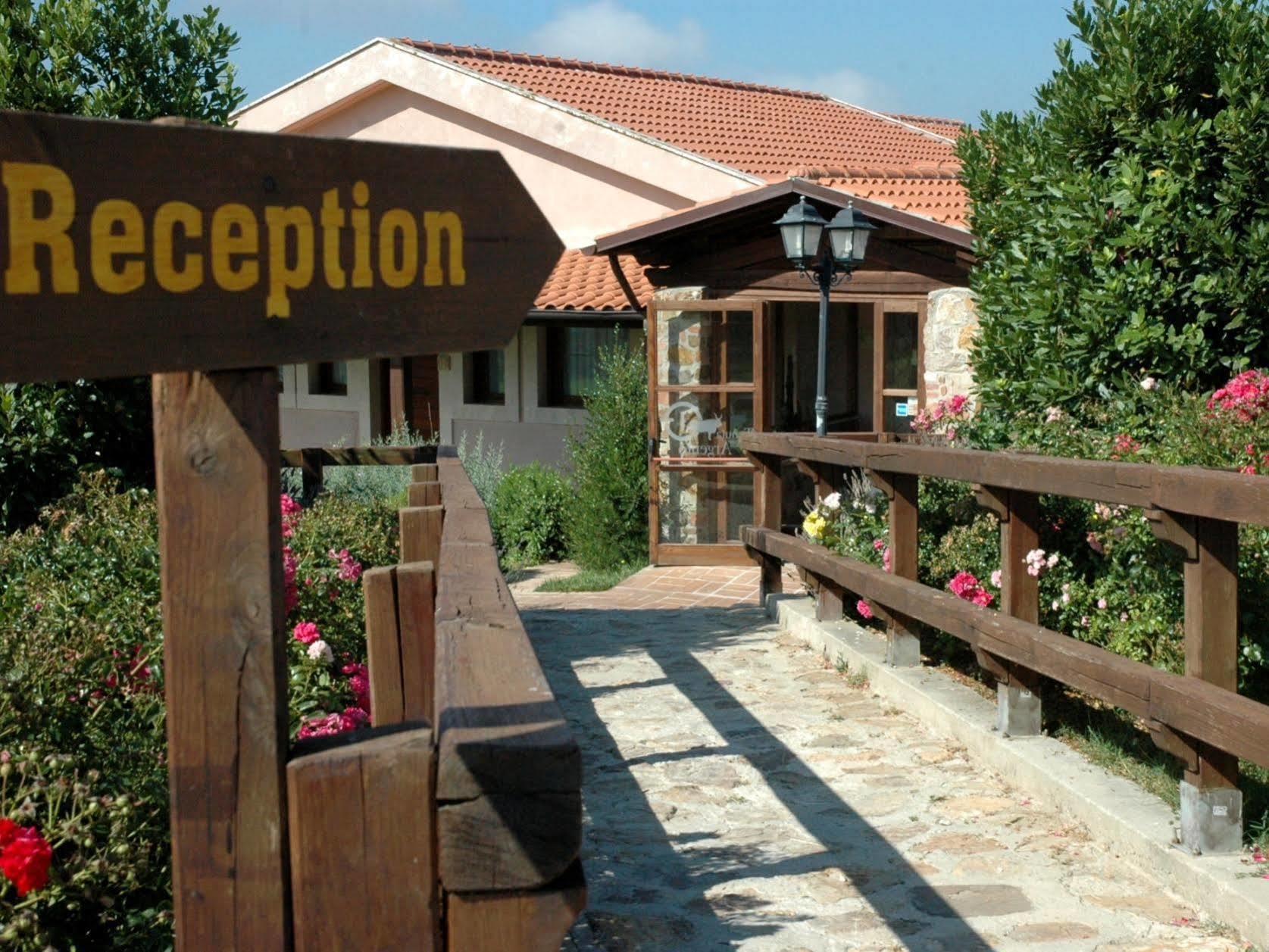 Hotel Tenuta Dell'Argento Resort Civitavecchia Exteriör bild